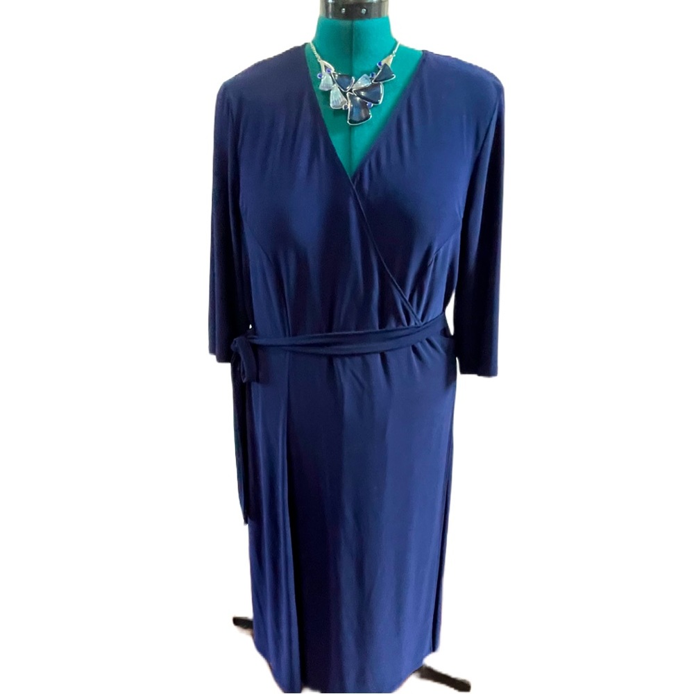 Kiyonna Chic Navy Wrap Dress Size 2X - Versatile and Comfortable